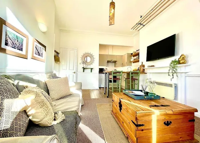 Nomi Homes*Exeter*City*Centre*Uni*Chiefs*Beaches