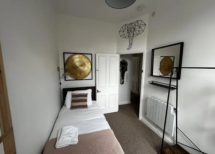 Nomi Homes*Exeter*City*Centre*Uni*Chiefs*Beaches